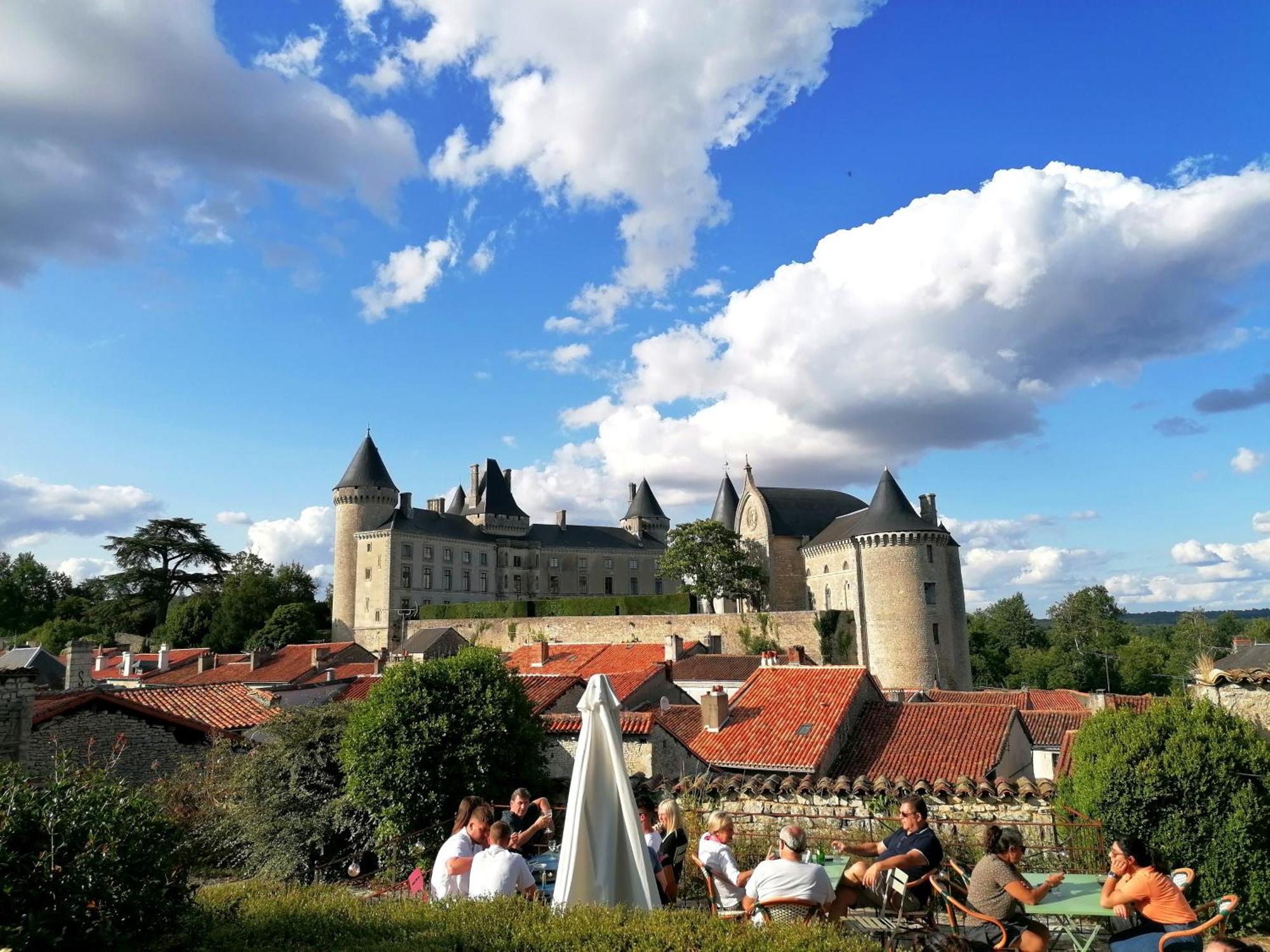 Le Verger Du Paradis Beaulieu-sur-Sonnette 外观 照片